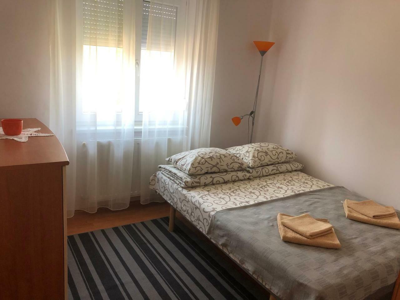 Family 2-Rooms Apartment Хевіз Екстер'єр фото