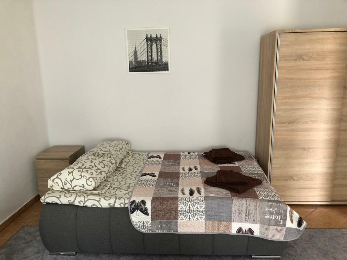 Family 2-Rooms Apartment Хевіз Екстер'єр фото