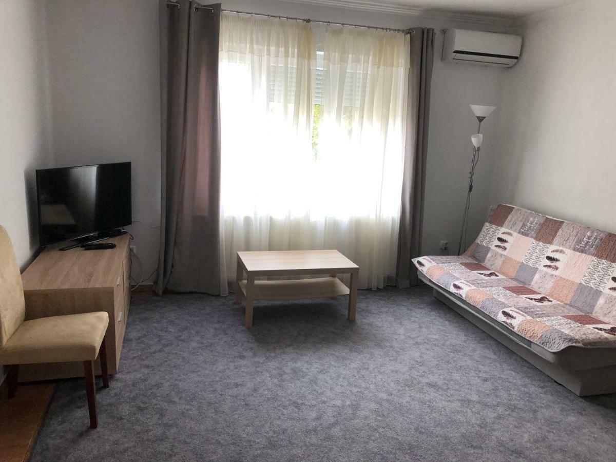 Family 2-Rooms Apartment Хевіз Екстер'єр фото